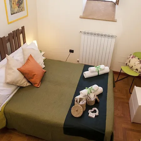 Palazzo Vatticani Bed & Breakfast 3*