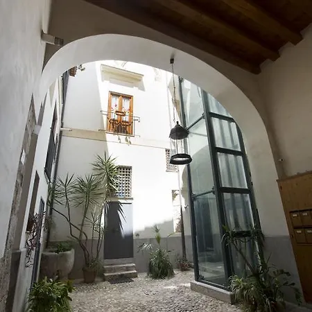 Palazzo Vatticani Palermo